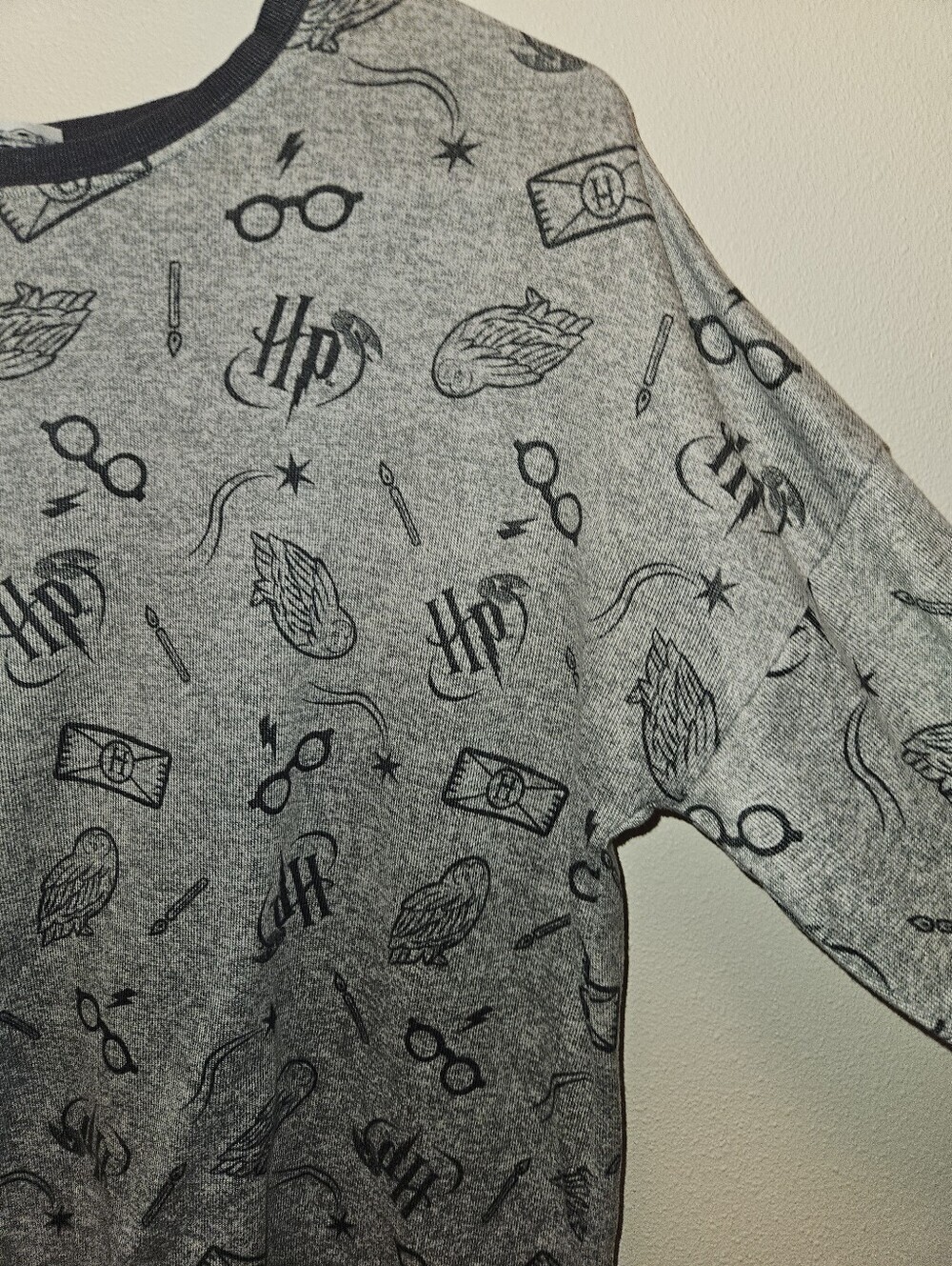 Wizarding World Of Harry Potter Long Sleeve Top Size M - Picture 3 of 10